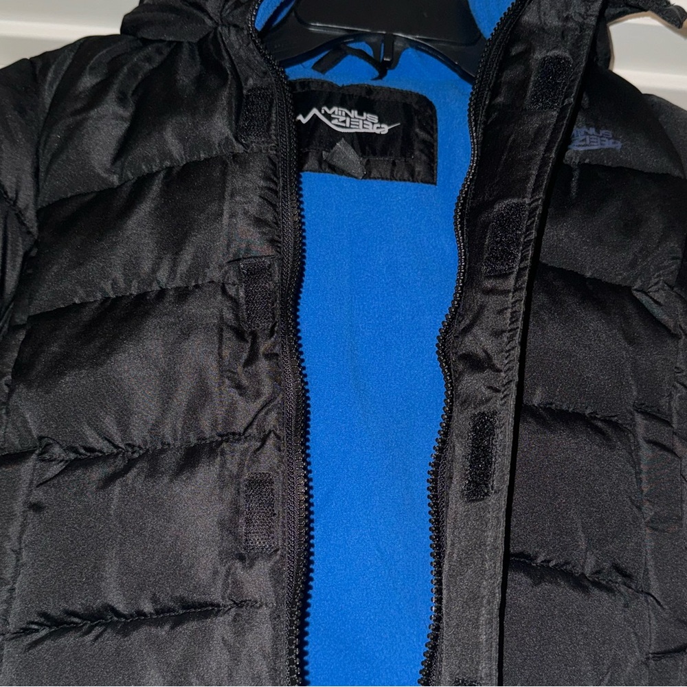 Little boys snow/winter coat - Picture 8 of 10